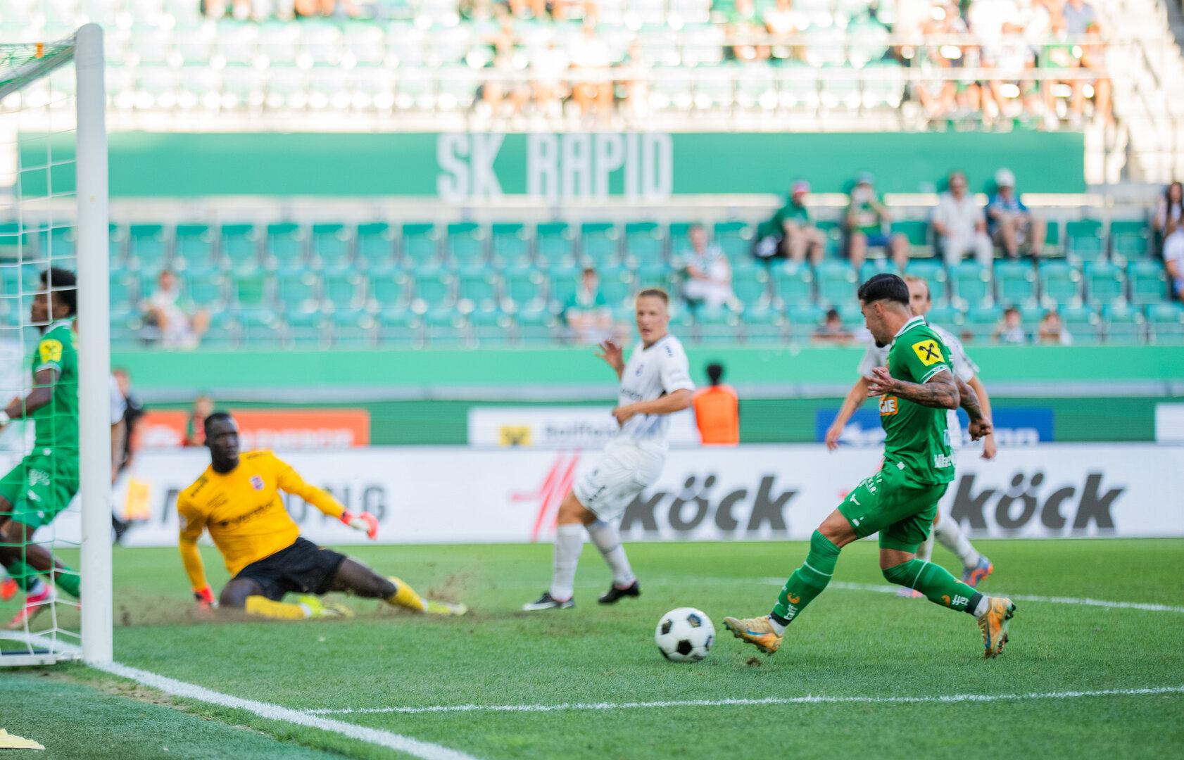 Tilio erzielt das 1:0 für Rapid