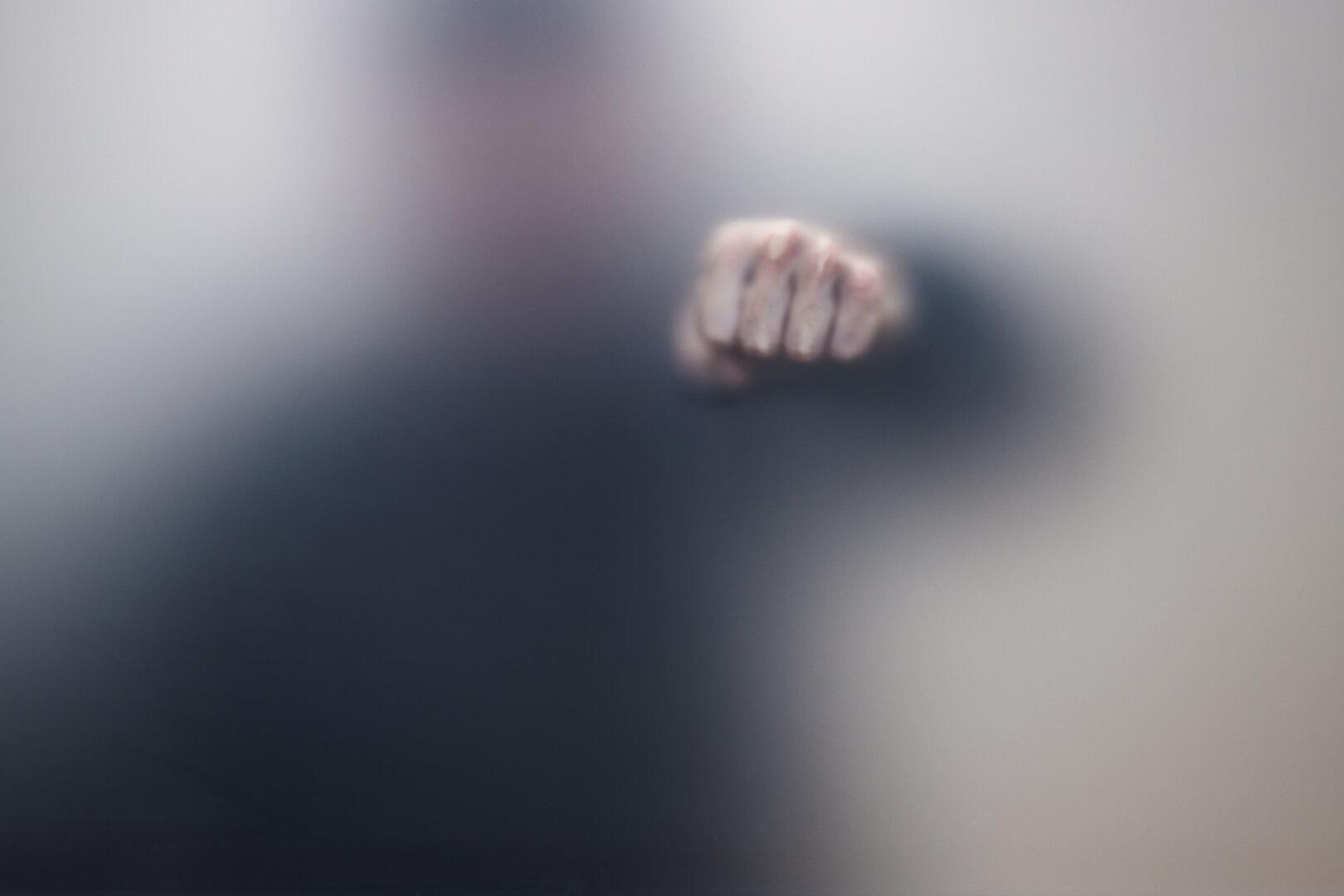 „Mir rutscht gleich die Hand aus“: Wenn Gewalt den Arbeitsalltag bestimmt